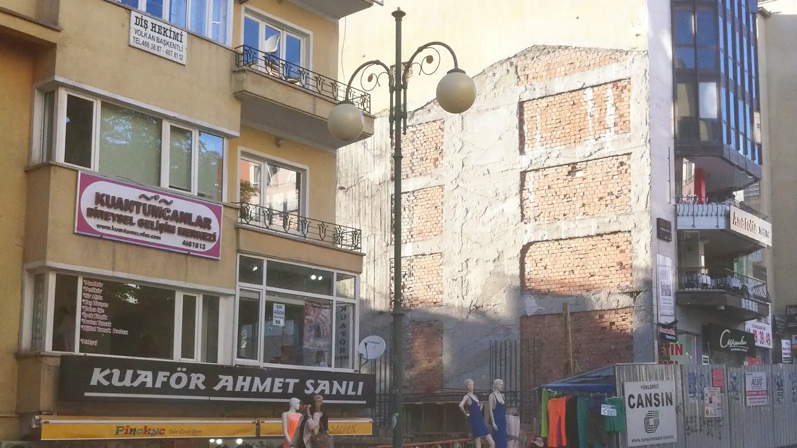 Tunalı Hilmi Caddesi, Ankara